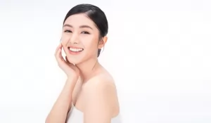 10 Skincare Routine untuk Kulit Glowing dalam Waktu Singkat